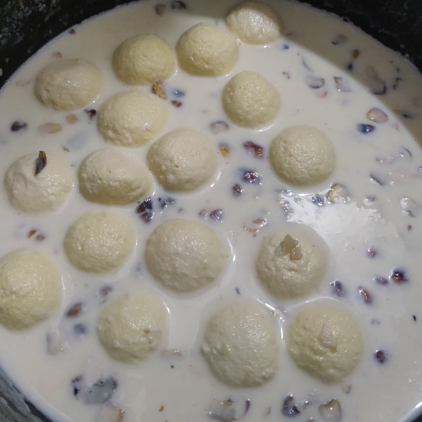 Rasmalai Eggless Rasmalai Cake 500gm