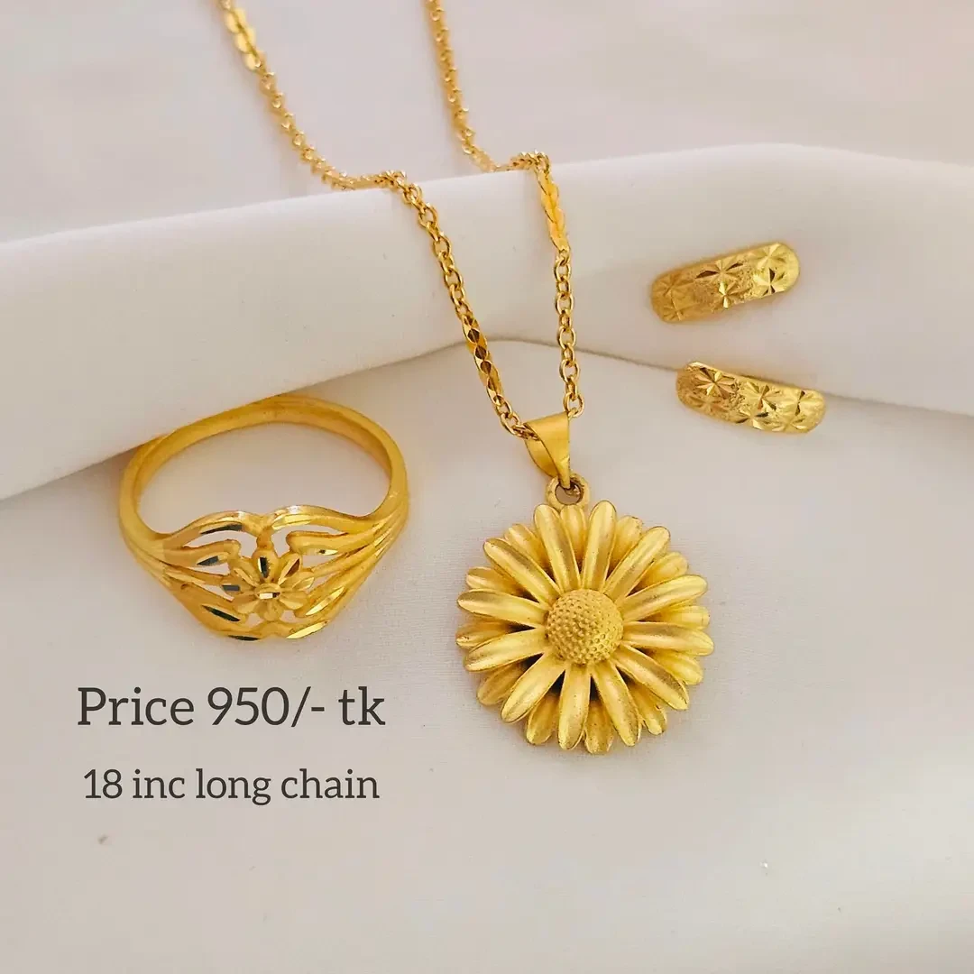 Ladies Modern Golden Pendent Set